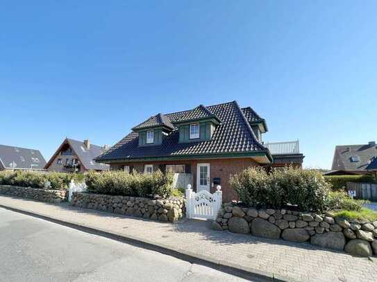 Einzelhaus mit 3 Ferienwohnungen in Toplage