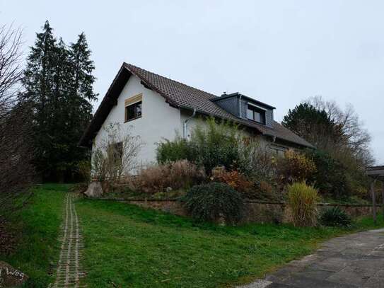 Einfamilienhaus mit großem Garten in Schwalmstadt-Treysa zu vermieten