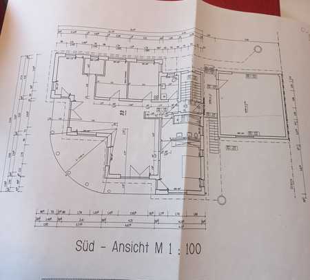 Freundliche 4-Zimmer-Wohnung mit gehobener Innenausstattung mit Balkon in Merklingen