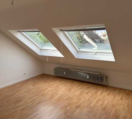 3 Zimmer DG Wohnung