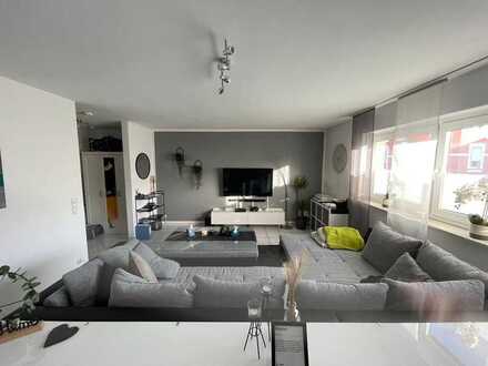 325 € - 50 m² - 2.0 Zi.