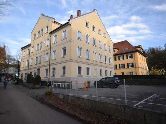 Ravensburg - Südlicher Marienplatz 
Start-up-Büro im historischen "Schweizer-Hof"