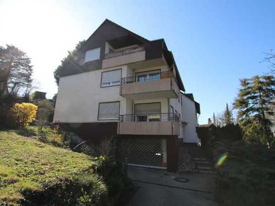 Gemütliche 3-Zimmer-Wohnung mit Balkon auf der Pfaffendorfer Höhe zu verkaufen!
Vermiet