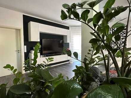 Traumhafte 5 ZKB Maisonette Wohnung im Niederfeld sucht einen neuen Eigentümer mit Herz