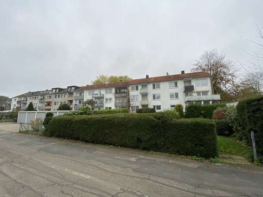 teilmbl. 3,5 Zimmerwohnung in zentraler Lage im ruhigen Flüren