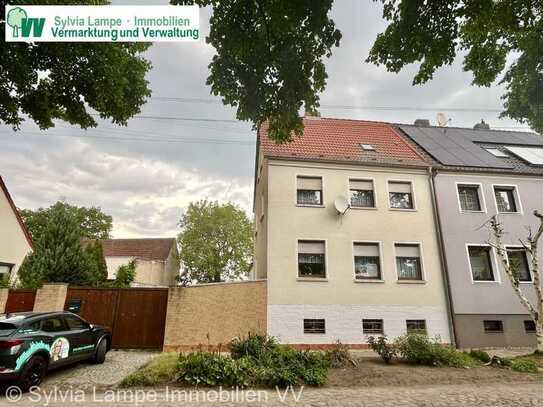 DHH-Einfamilienhaus in idyllischer Stadtrandlage in Magdeburg Pechau - ideal für junge Familien