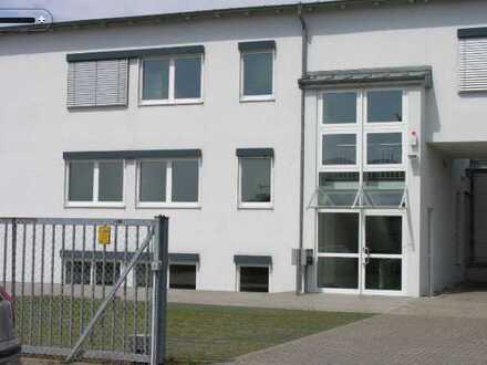 Moderne Bürofläche(n) zu vermieten in Ober-Ramstadt, 118 qm, € 1052 kalt-