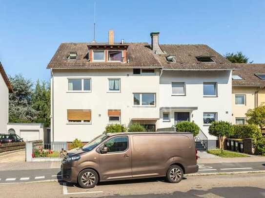 Helle Eigentumswohnung mit 3 Zimmern und extravaganten Balkon in Frankfurt-Eschersheim