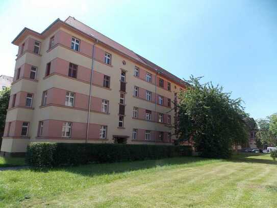 modenisierte 3-Raum Wohnung mit Loggia in Gohlis