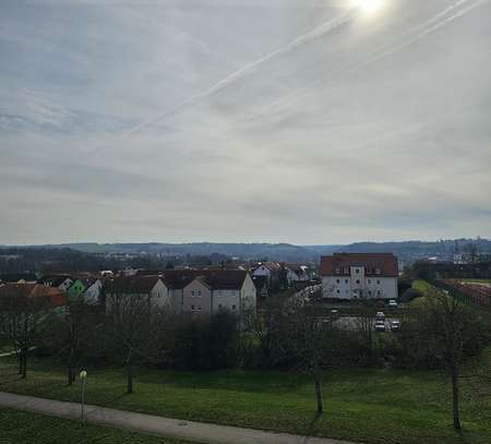 2-Raumwohnung mit tollem Ausblick und Dusche