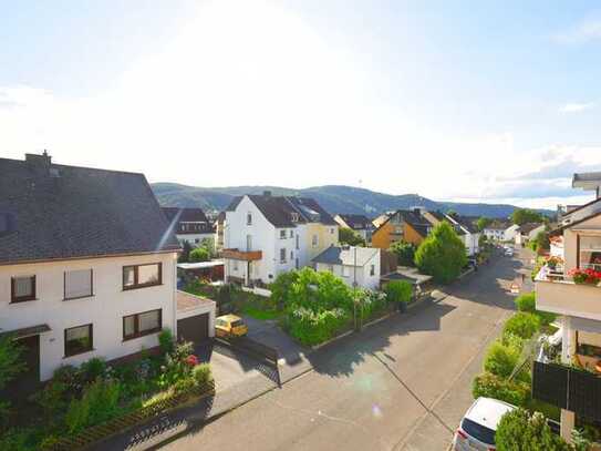 Großzügige 3 Zimmer Wohnung mit großem Balkon und Stellplatz in beliebter Lage von Oberlahnstein