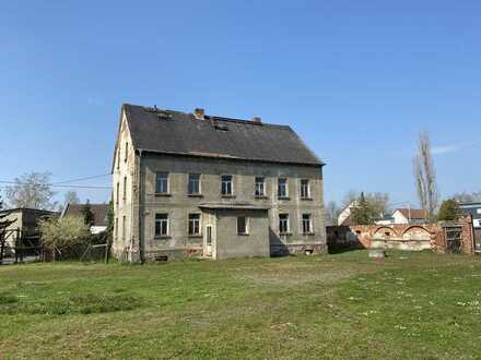 Altes Bauernhaus als Denkmal