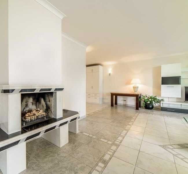 Wohntraum im edlen Blankenese: Zwei großzügige Wohneinheiten in idyllisch ruhiger Wohnlage