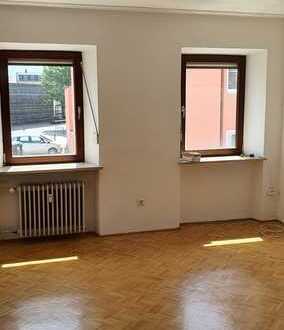 Große Wohnung Nähe Stadtplatz