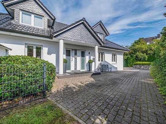 Luxuriöses Einfamilienhaus mit großem Anwesen!