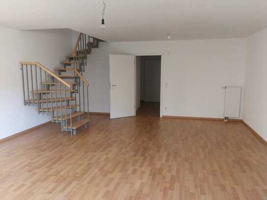 Exklusive 4-Zimmer-Maisonettewohnung in Hamburg-Langenhorn – Wohnen auf höchstem Niveau!