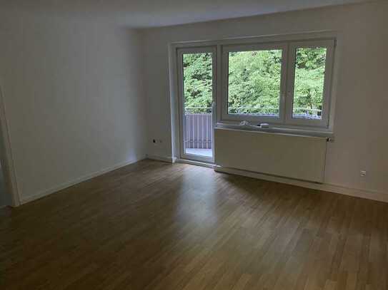 Schöne 3-Zimmer Wohnung in Waldkraiburg mit Balkon und viel Natur