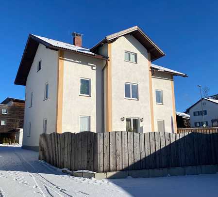 Mehrfamilienhaus mit 5 Einheiten, in zentraler Lage von Miesbach