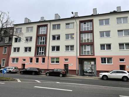 PKW-Stellplatz auf gesichertem Hof nähe Ponttor