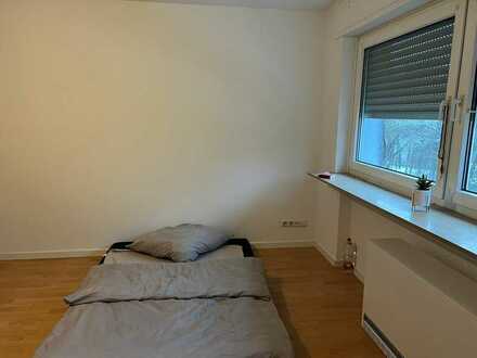 Helle 1 Zimmer Wohnung in Frankfurt Bonames/ Kalbach