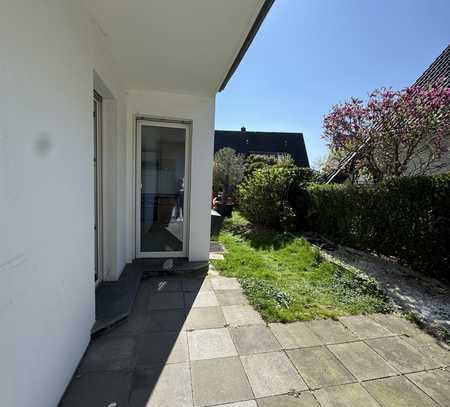Sehr schöne, helle und ruhige 2-Zimmer-EG-Wohnung mit Terrasse u. Garten in Düsseldorf-Kalkum