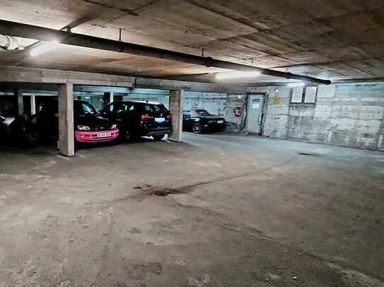 Tiefgaragenstellplatz in Berlin-Spandau