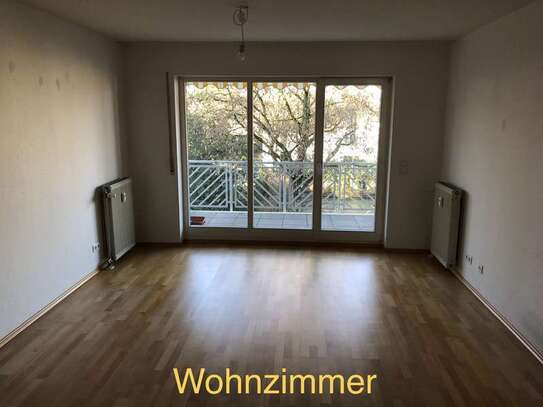 Modernisierte 2 - Zimmer-Wohnung mit Balkon in Frankfurt-Oberrad