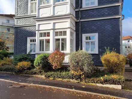 Schöne Erdgeschosswohnung mit Terrasse, Wintergarten und Stellplatz