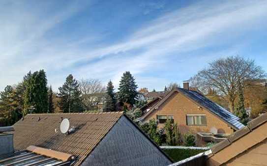 Herdecke-Schraberg: DG-Wohnung mit traumhaftem Panoramablick und West-Balkon