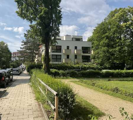 3-Zi.-Whg mit Balkon + TG, Toplage Bogenhausen, am Shakespeareplatz