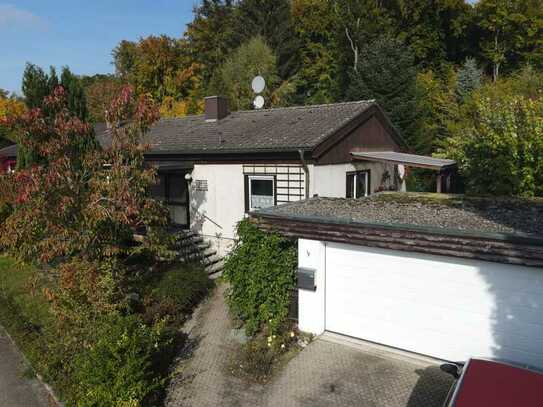 2 Familienhaus mit großem Garten am Waldrand