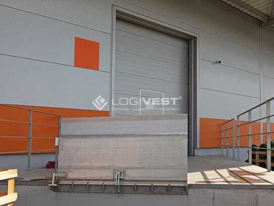 ca. 950 m² Produktion-/ Lager / Rampe / Top-Lage