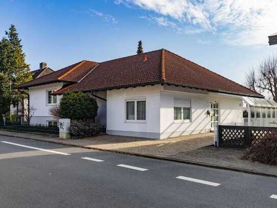 Toller Walmdach Bungalow Weiterstadt