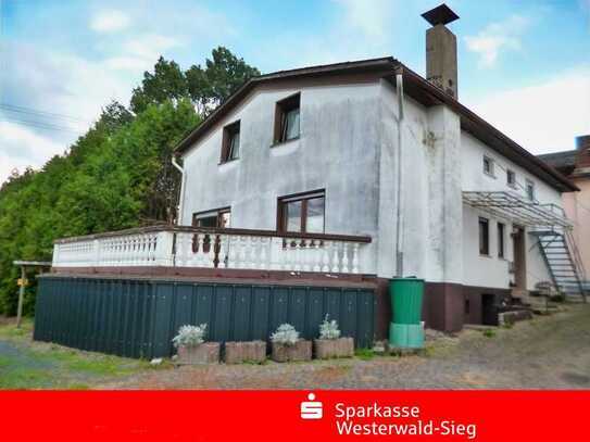 1 - 2 Familienhaus mit pflegeleichtem Grundstück.