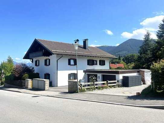 Bad Kohlgrub - Schöne und sonnige Dachgeschosswohnung mit Südbalkon und Weitblick