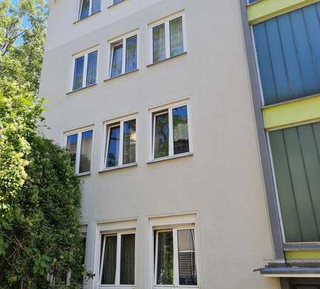 Provisionsfreie Eigentumswohnung zur Kapitalanlage mit Tageslichtwannenbad und Balkon