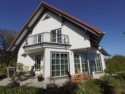 "Schmuckes Einfamilienhaus in Negast"