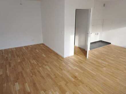 **sanierte 1 Zimmerwohnung mit EBK** - sucht neuen Mieter