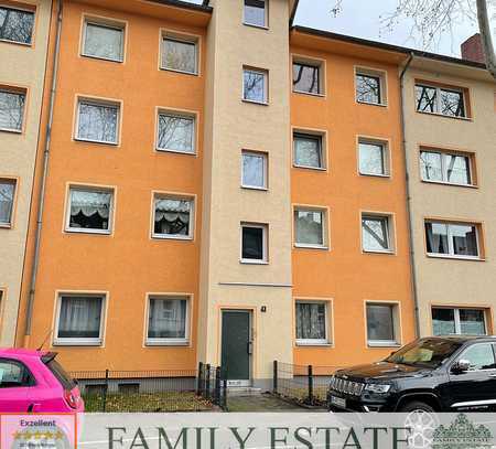 Komplett renovierte Etagenwohnung (3. OG) mit Balkon