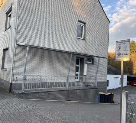 Freundliche 2-Zimmer-Wohnung mit Balkon in Krefeld