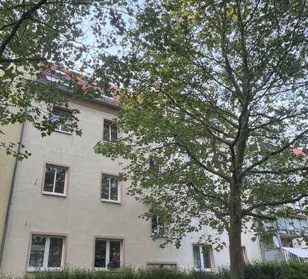 3 Zimmer Wohnung in ruhiger Lage mit Einbauküche