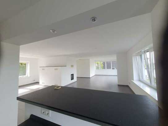 Hochwertige, moderne, helle und großzügige Etagenwohnung in Wilnsdorf