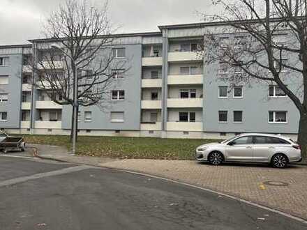 Solide 3,5 Zimmer Etagen Wohnung in Ludwigshafen/Maudach