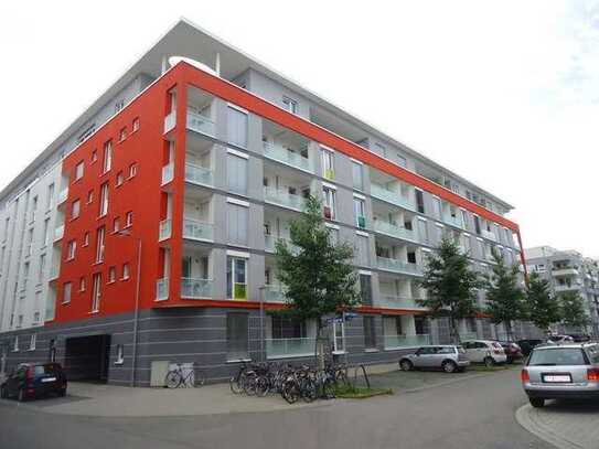 *NUR FÜR STUDENTEN* 1-Zimmer-Wohnung mit EBK und Balkon ab 01.06.2025