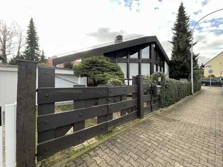 + FFM-Oberrad + Wohntraum in individuellem EFH mit offenem Wohnkonzept, EBK, Garten, Garage