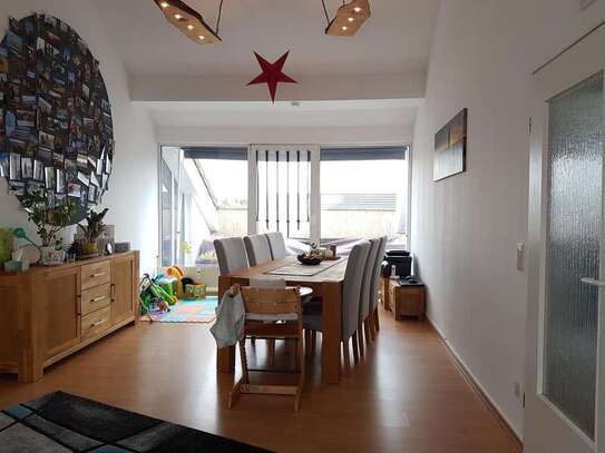 3 Zimmerwohnung -Dachgeschoss mit Terrasse und Grünblick