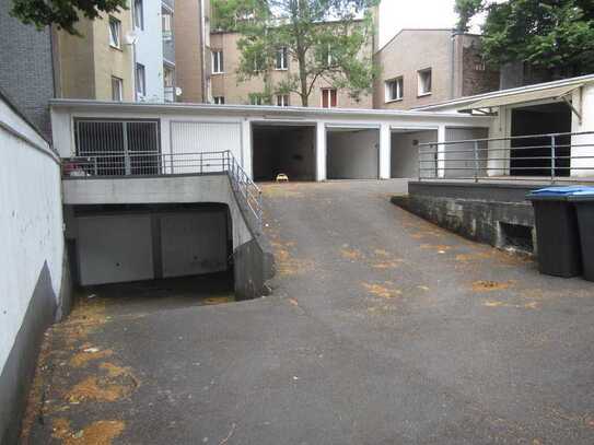 Hallenstellplatz im Frankenberger Viertel für Pkw