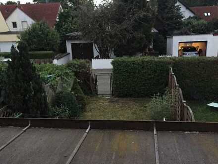22 qm möbliertes WG Zimmer
