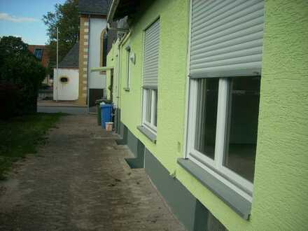 Schönes Haus mit sechs Zimmern in Darmstadt-Dieburg (Kreis), Alsbach-Hähnlein