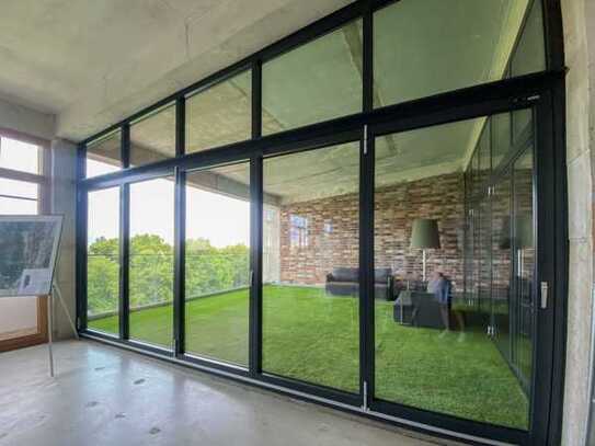 Einmaliges Loft mit industriellem Charme | Große Loggia | sofort frei | Stellplatz | Aufzug